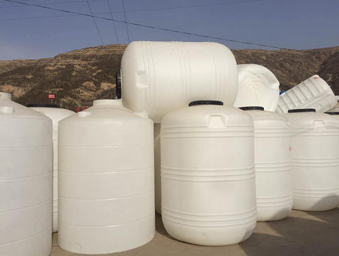 圆形凉州塑料大桶